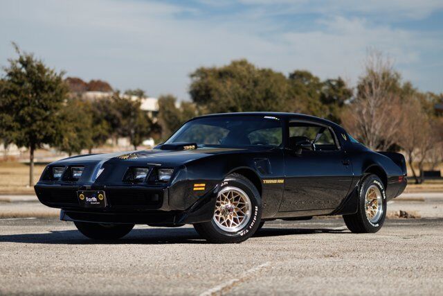 Pontiac-Firebird-Coupe-1979-Black-Black-36922-3