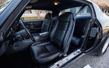 Pontiac-Firebird-Coupe-1979-Black-Black-36922-39