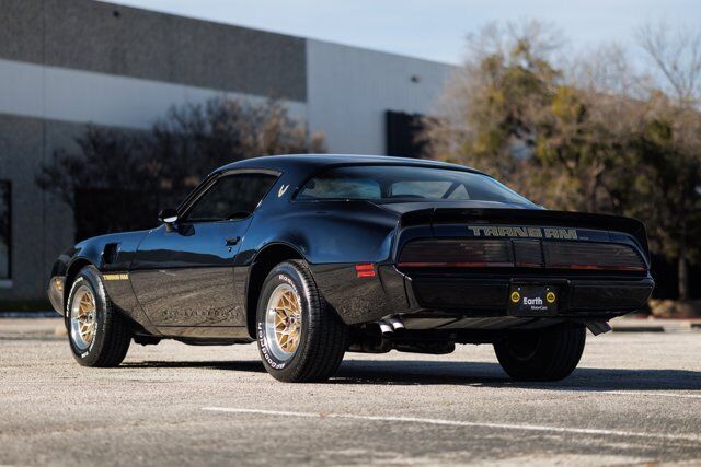 Pontiac-Firebird-Coupe-1979-Black-Black-36922-6