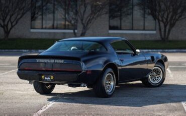 Pontiac-Firebird-Coupe-1979-Black-Black-36922-8