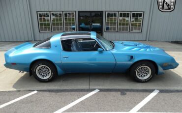 Pontiac-Firebird-Coupe-1979-Blue-Blue-17519-8