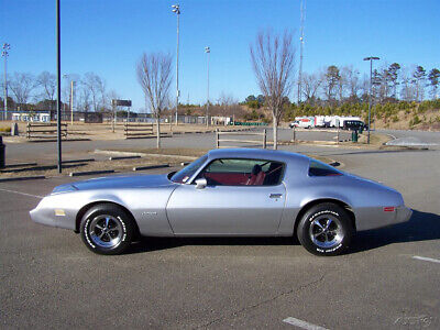 Pontiac-Firebird-Coupe-1979-Silver-Red-77577-5