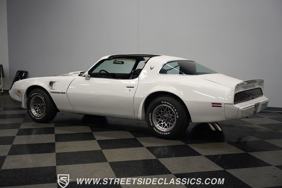 Pontiac-Firebird-Coupe-1979-White-Black-60727-10