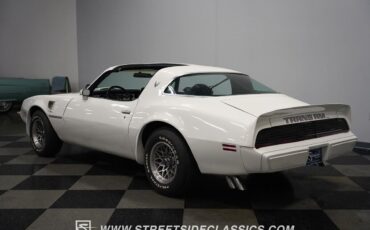 Pontiac-Firebird-Coupe-1979-White-Black-60727-11