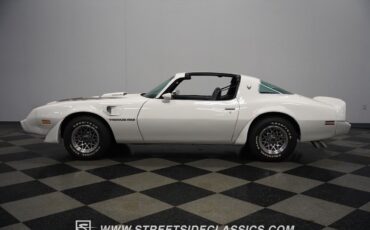 Pontiac-Firebird-Coupe-1979-White-Black-60727-2