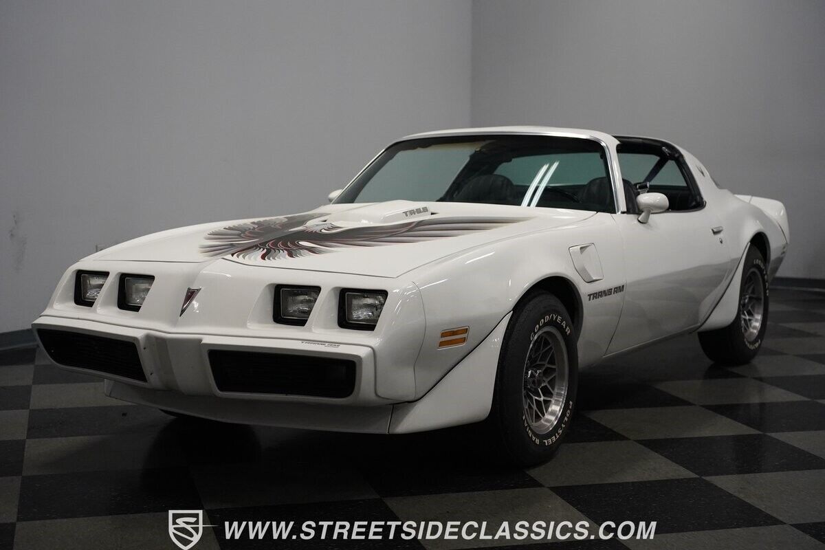 Pontiac-Firebird-Coupe-1979-White-Black-60727-6