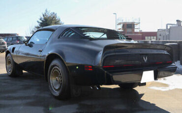 Pontiac-Firebird-Coupe-1981-Black-Black-120401-5