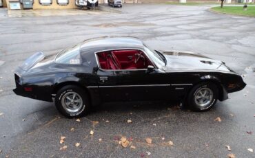 Pontiac-Firebird-Coupe-1981-Black-Red-29903-7