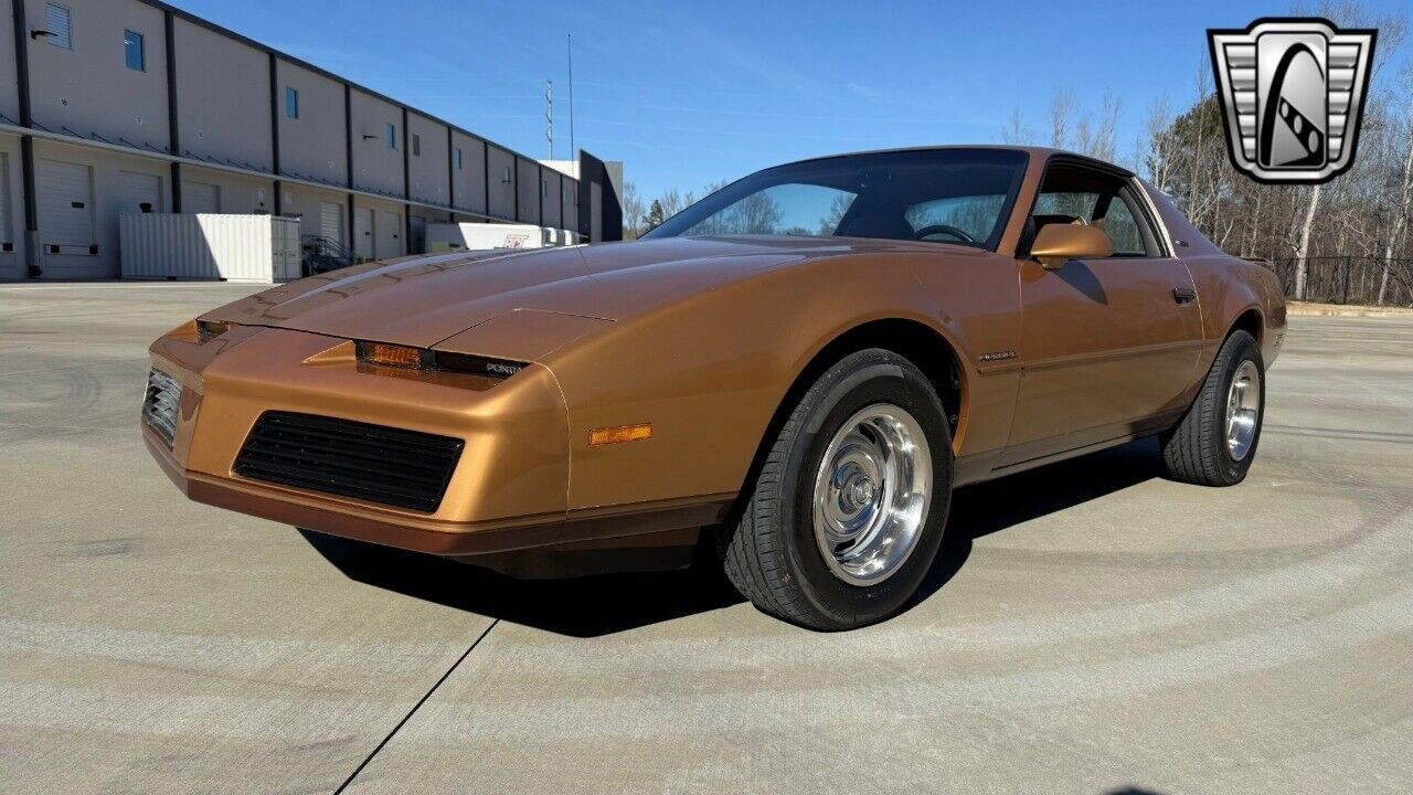 Pontiac-Firebird-Coupe-1982-Persimmon-Tan-49149-2