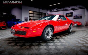 Pontiac-Firebird-Coupe-1984-Red-Charcoal-18272-7