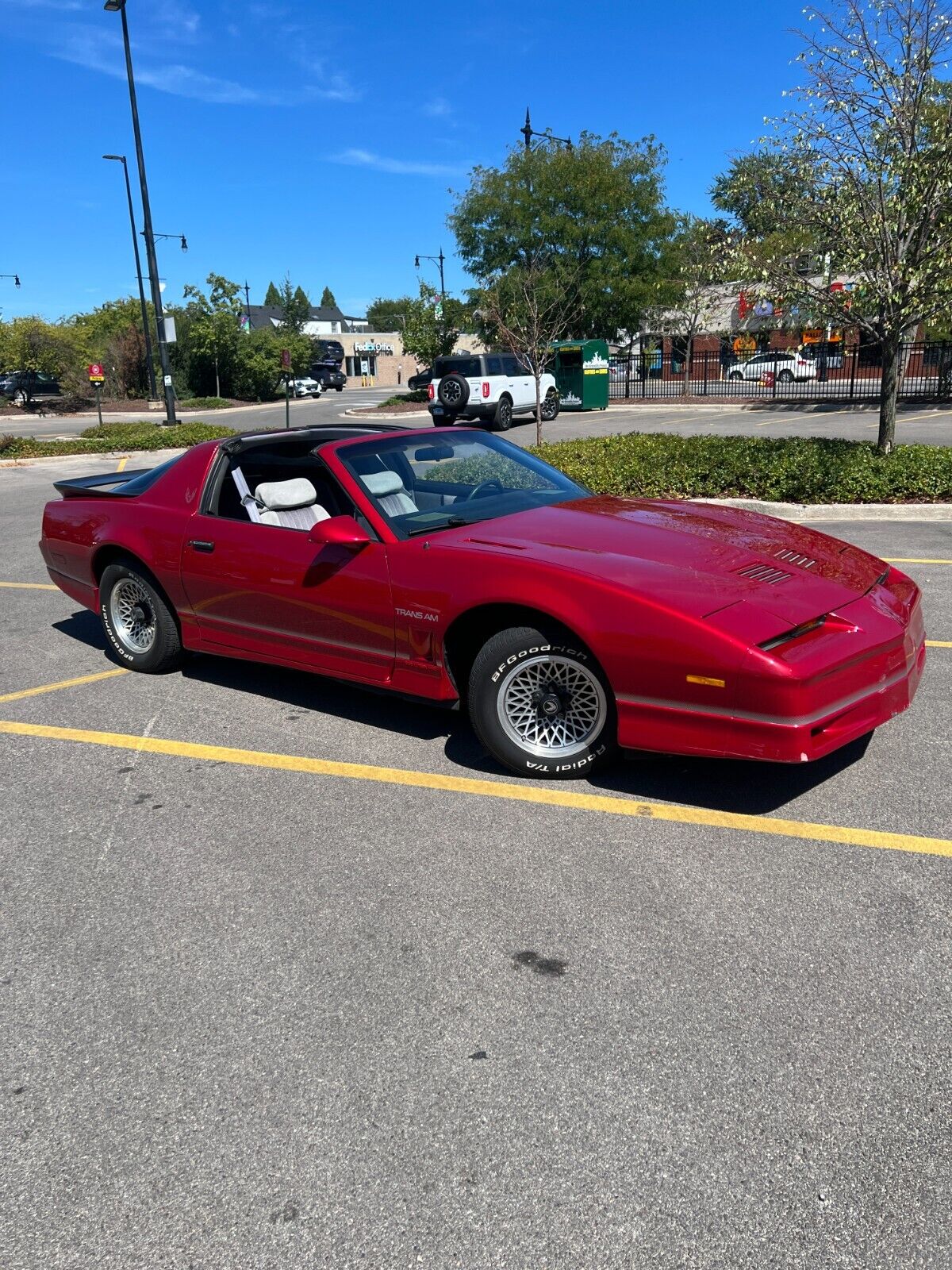 Pontiac-Firebird-Coupe-1986-Red-Gray-88876-4