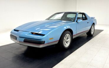 Pontiac Firebird Coupe 1989