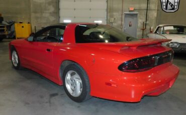 Pontiac-Firebird-Coupe-1993-Red-Gray-39498-3