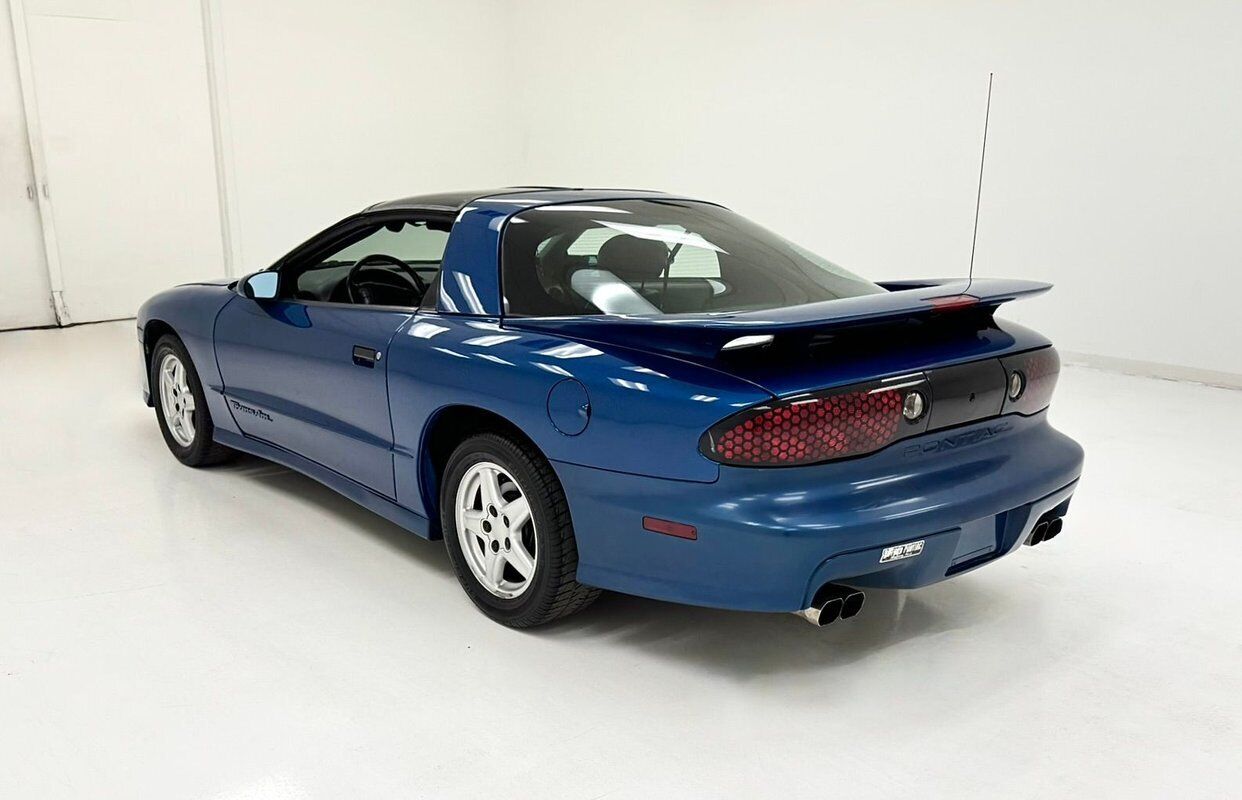 Pontiac-Firebird-Coupe-1994-Blue-Ebony-128186-2