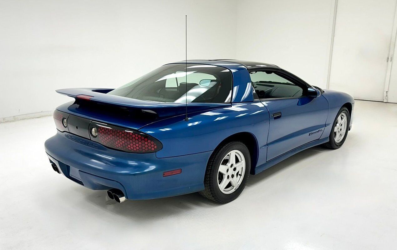 Pontiac-Firebird-Coupe-1994-Blue-Ebony-128186-4