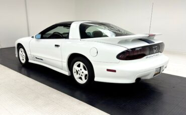 Pontiac-Firebird-Coupe-1994-White-White-105140-3