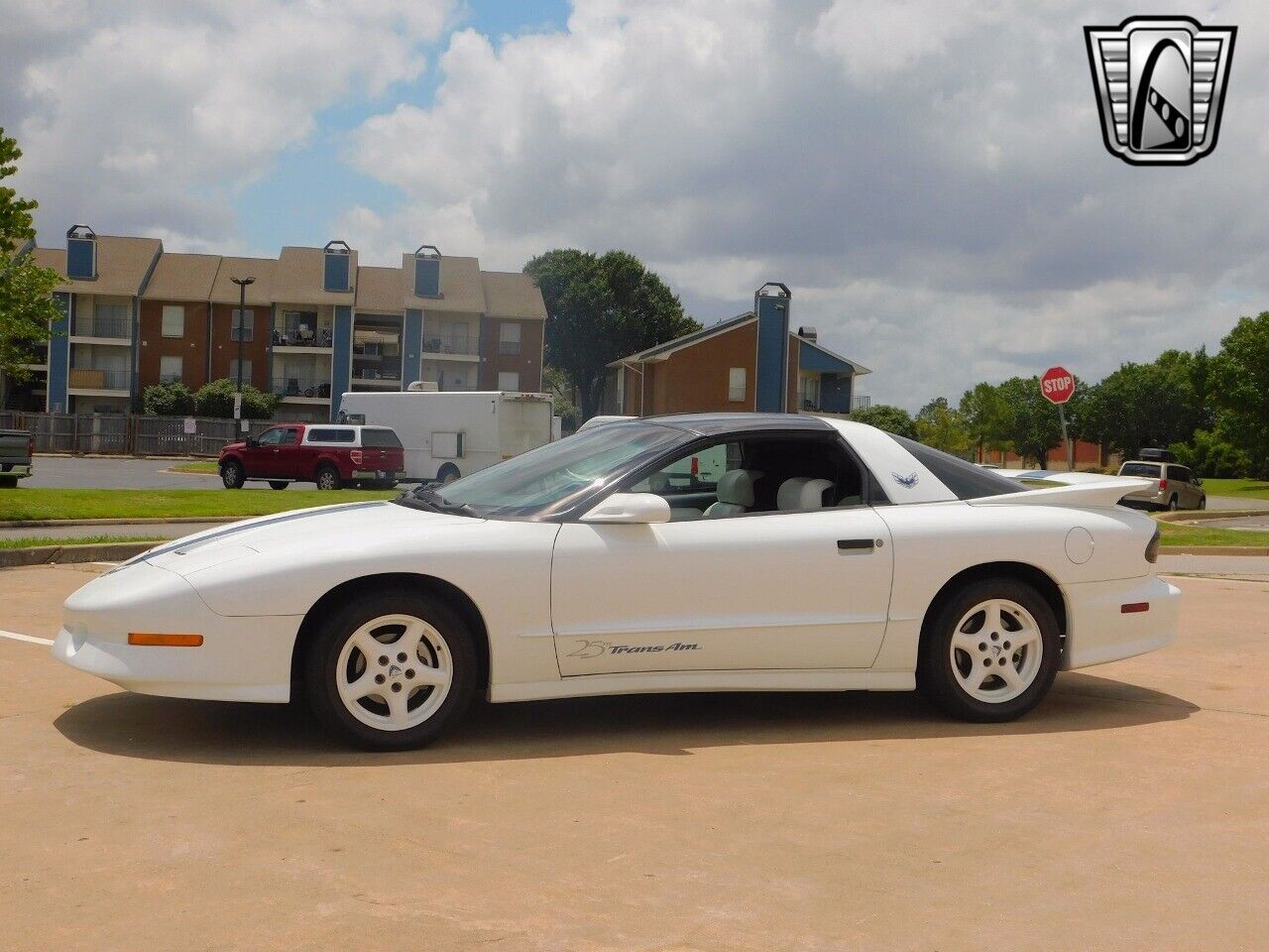 Pontiac-Firebird-Coupe-1994-White-White-75922-4