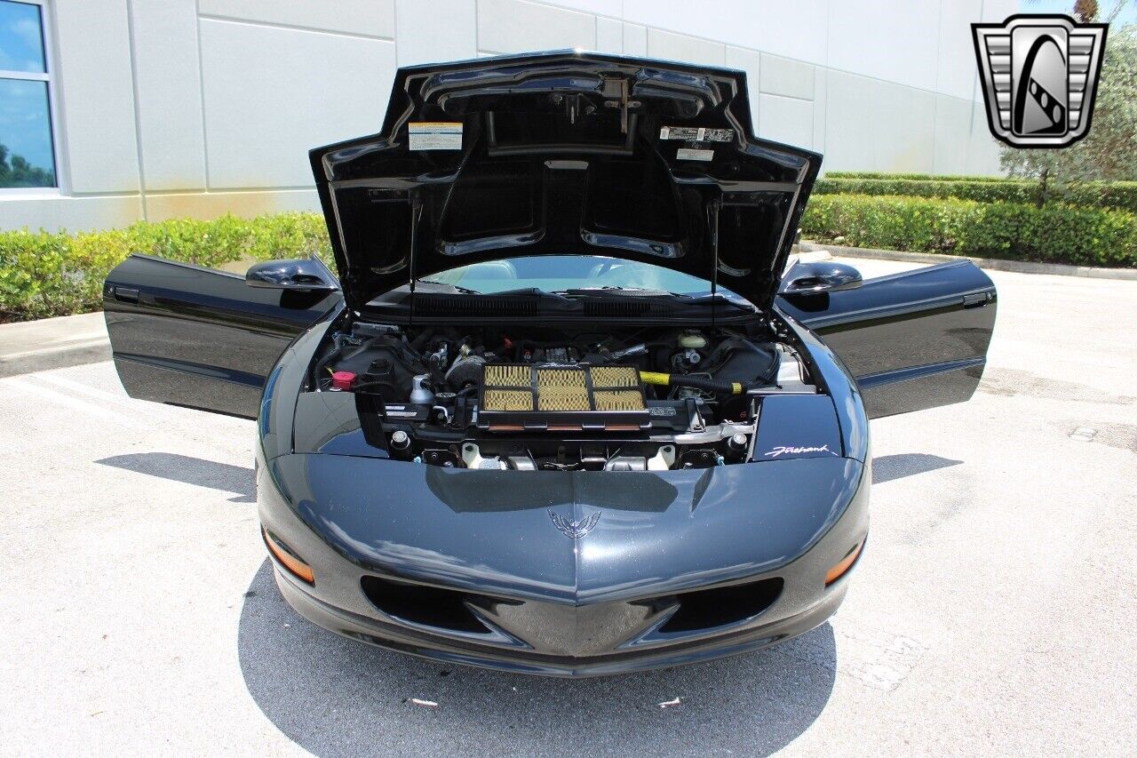 Pontiac-Firebird-Coupe-1995-Black-Black-67274-10