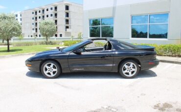 Pontiac-Firebird-Coupe-1995-Black-Black-67274-4