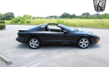 Pontiac-Firebird-Coupe-1995-Black-Black-67274-8