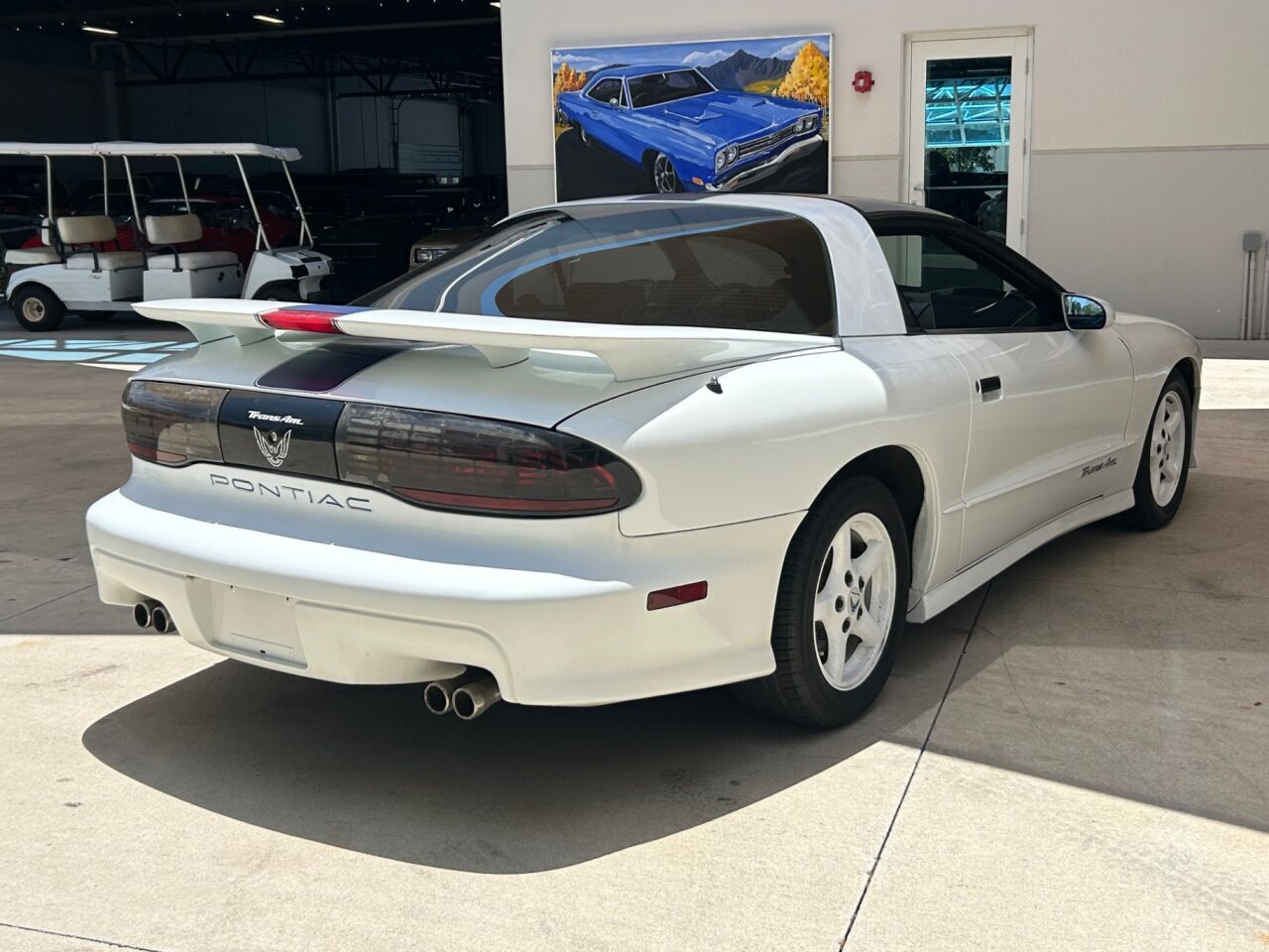 Pontiac-Firebird-Coupe-1995-White-Gray-204567-4