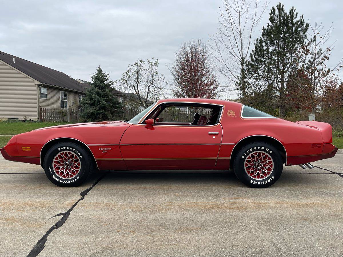 Pontiac-Firebird-redbird-1979-red-85295-1