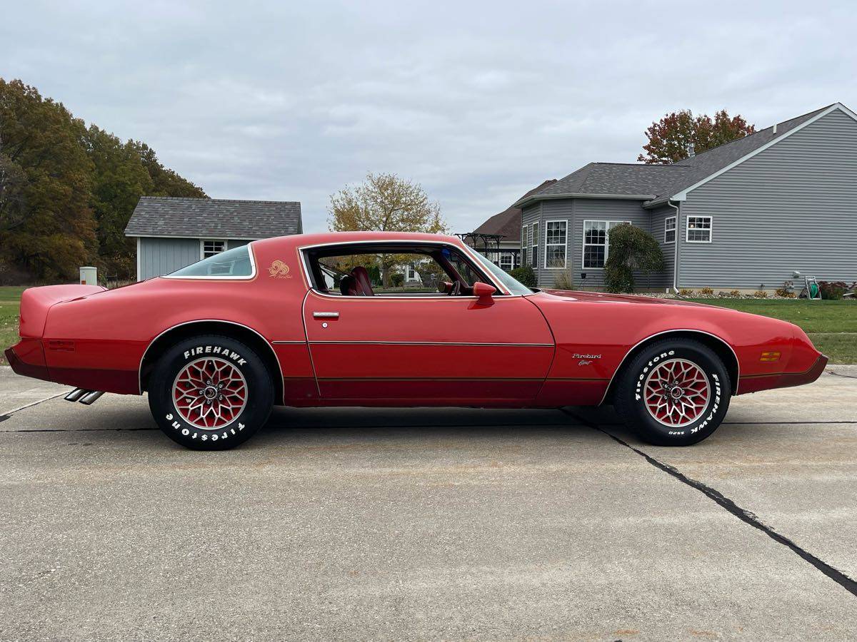 Pontiac-Firebird-redbird-1979-red-85295-3