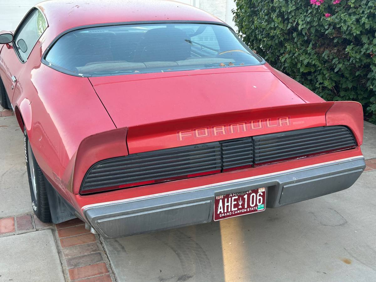 Pontiac-Formula-firebird-1979-red-144841-1