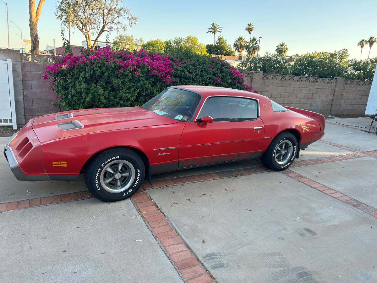 Pontiac-Formula-firebird-1979-red-144841-4