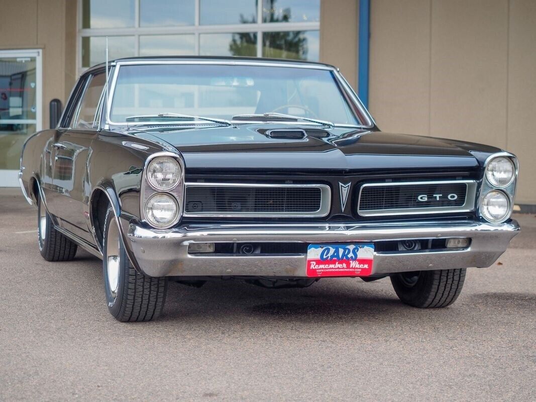 Pontiac-GTO-1965-Black-Red-19740-7