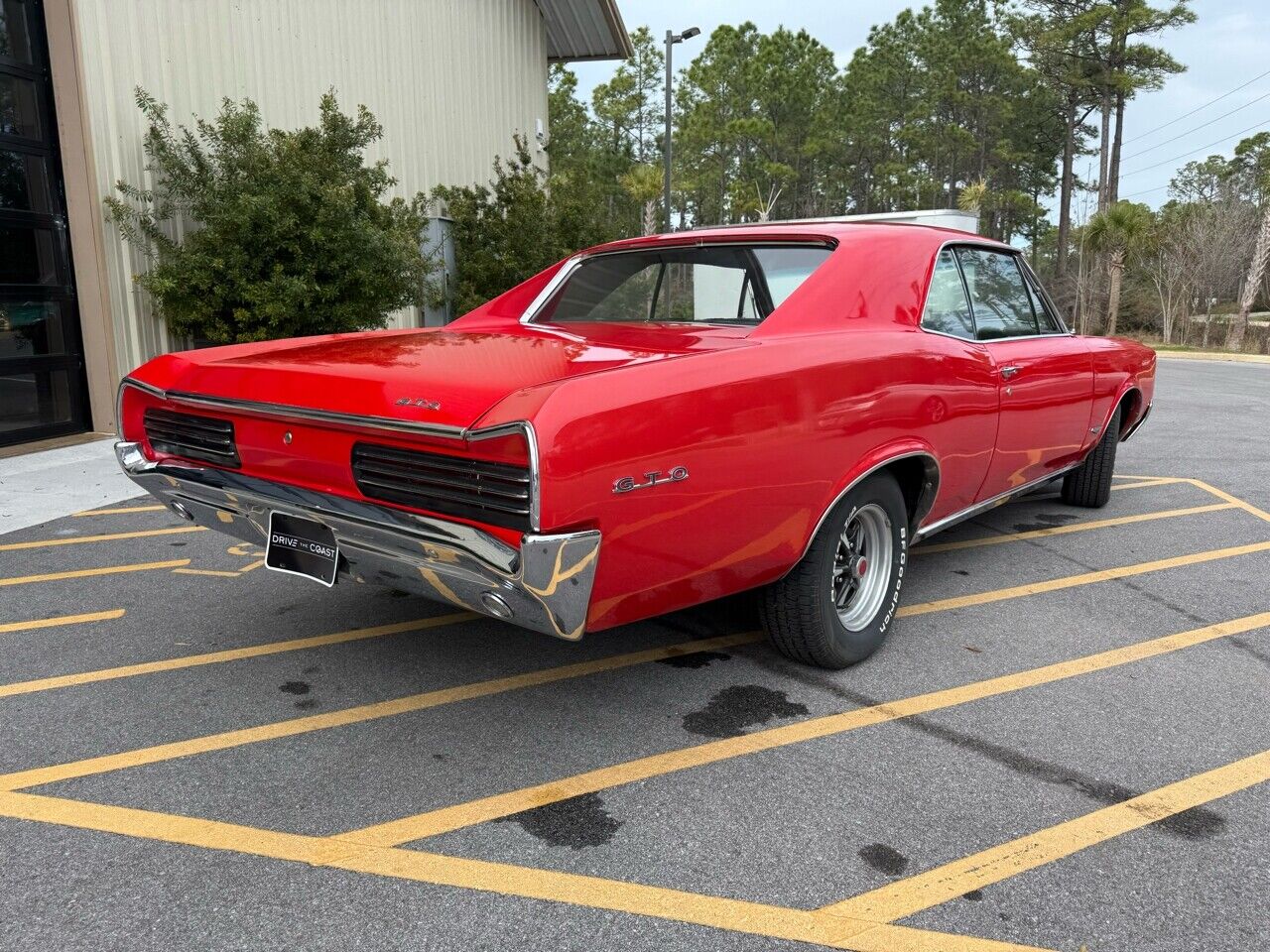 Pontiac-GTO-1966-Red-Black-7912-13