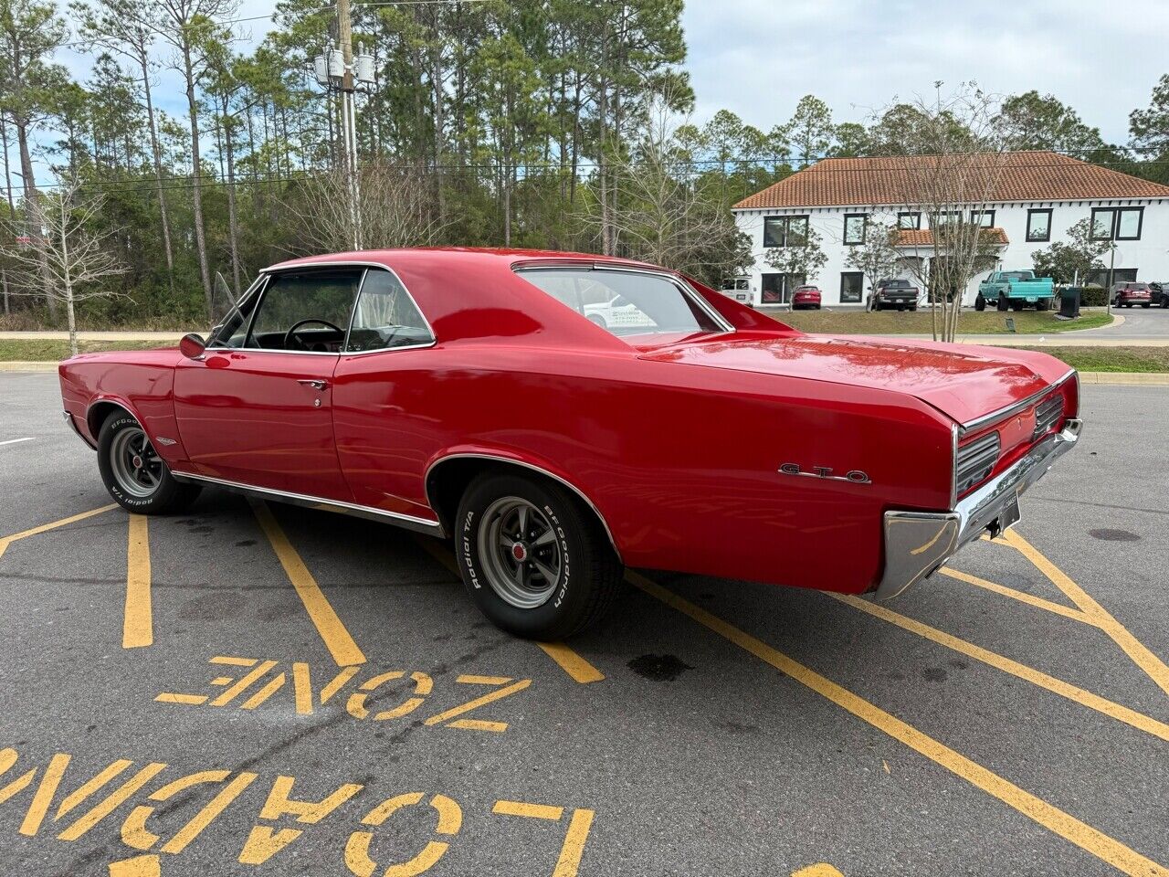 Pontiac-GTO-1966-Red-Black-7912-16