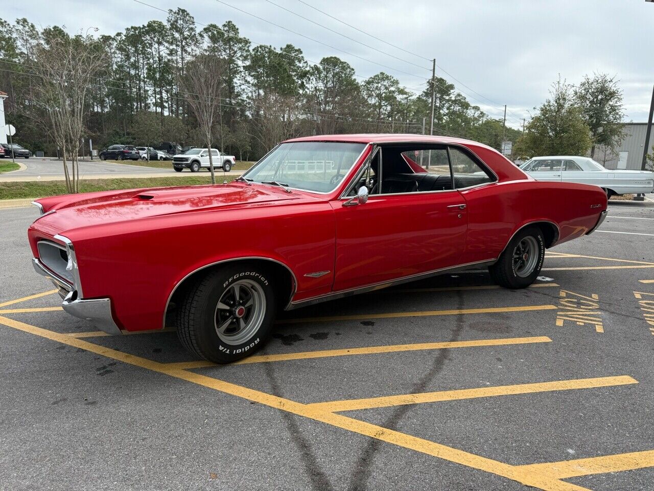 Pontiac-GTO-1966-Red-Black-7912-19