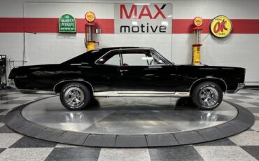 Pontiac-GTO-1967-Black-Red-22911-7