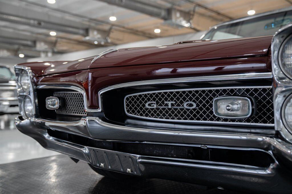 Pontiac-GTO-1967-Burgundy-Ivory-58115-15