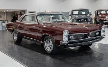 Pontiac-GTO-1967-Burgundy-Ivory-58115-7