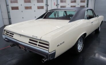 Pontiac-GTO-1967-Cameo-Ivory-Red-91614-15