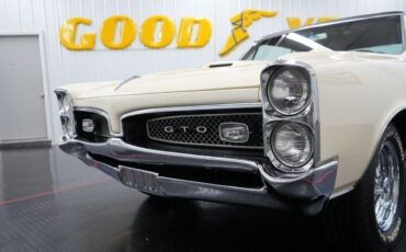 Pontiac-GTO-1967-Cameo-Ivory-Red-91614-29