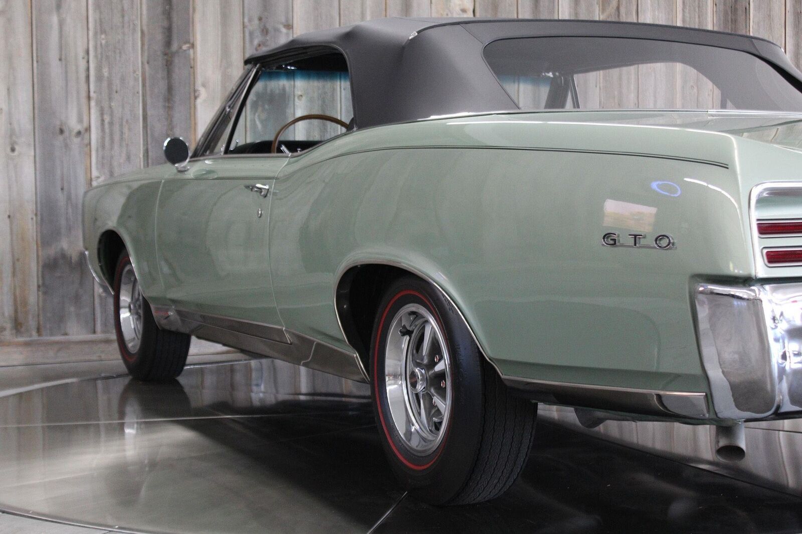 Pontiac-GTO-1967-Green-Black-0-11