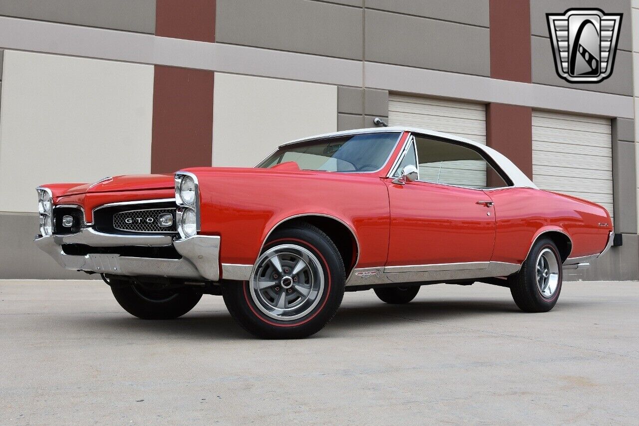 Pontiac-GTO-1967-Red-Parchment-112002-2