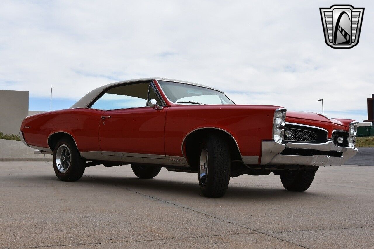 Pontiac-GTO-1967-Red-Parchment-112002-8