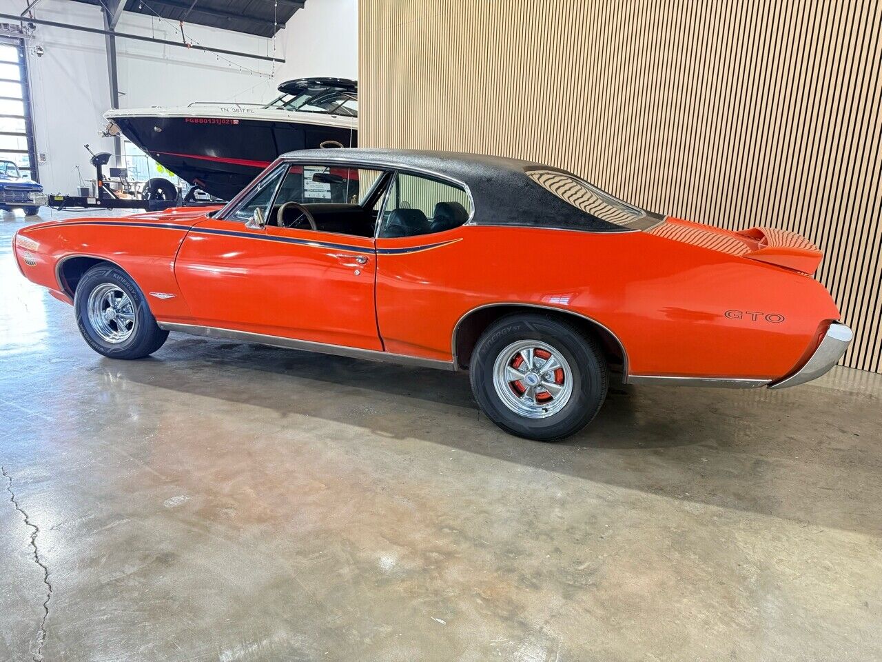 Pontiac-GTO-1968-Red-Black-875-11