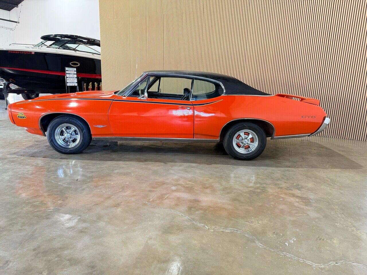 Pontiac-GTO-1968-Red-Black-875-14