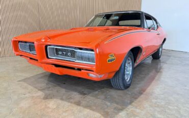 Pontiac-GTO-1968-Red-Black-875-2