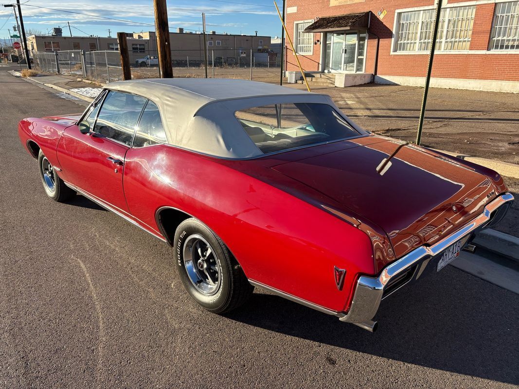 Pontiac-GTO-1968-Red-White-33519-2