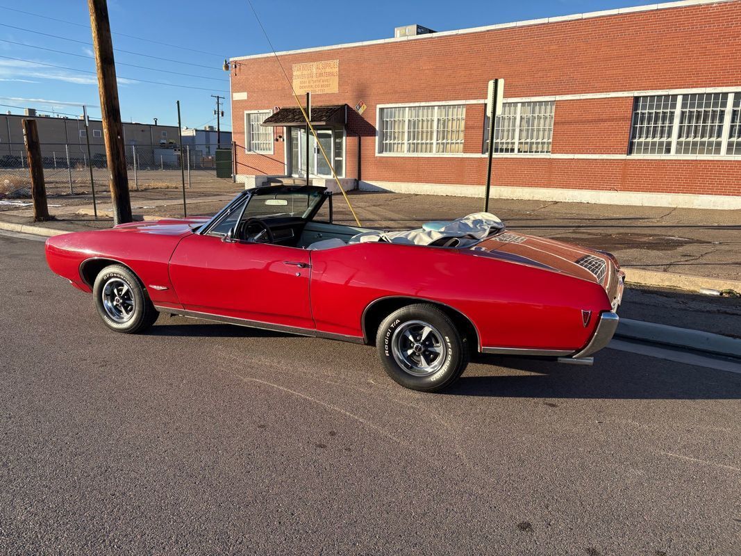 Pontiac-GTO-1968-Red-White-33519-27