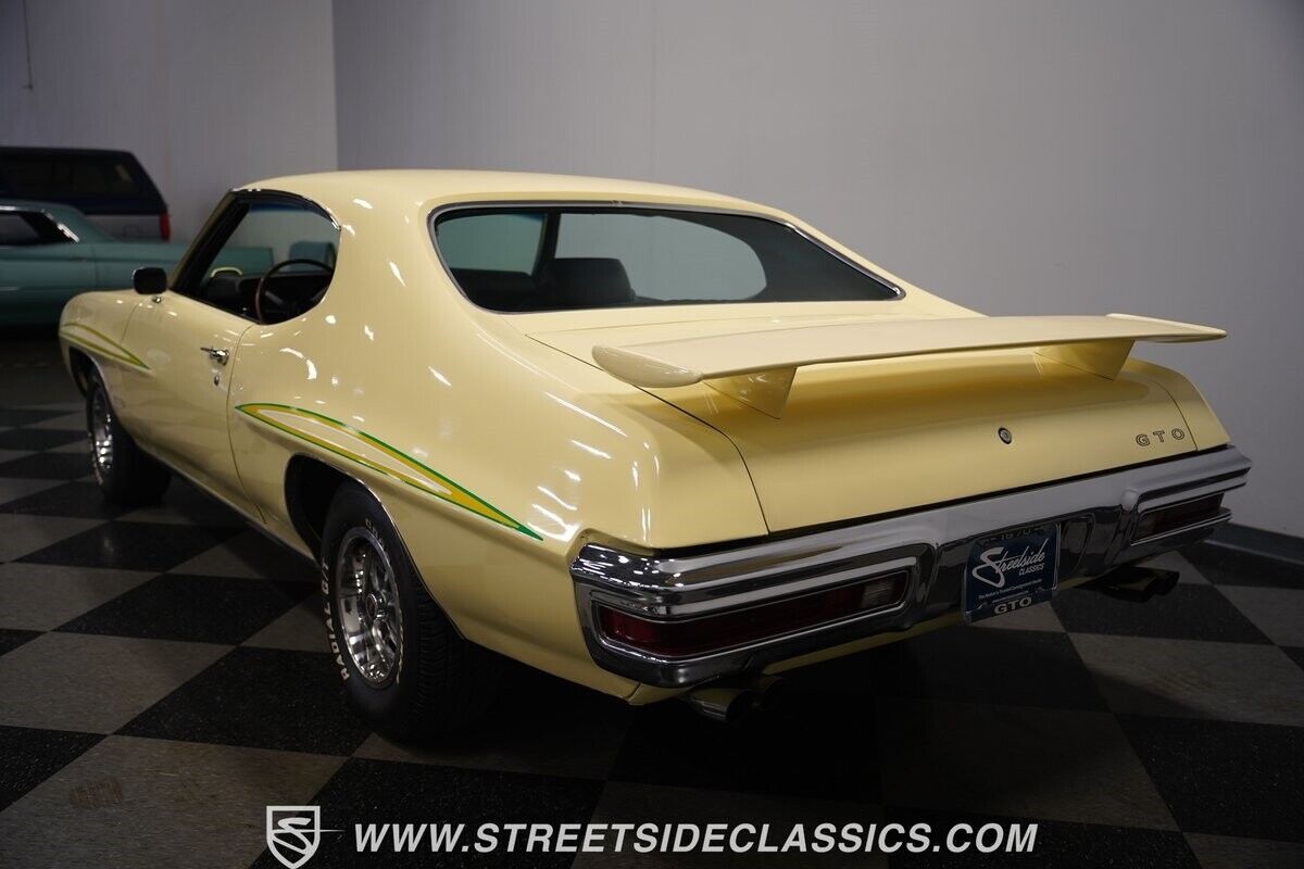 Pontiac-GTO-1970-Cream-Black-130577-11