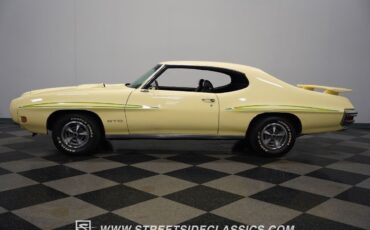 Pontiac-GTO-1970-Cream-Black-130577-8