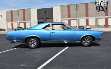 Pontiac-GTO-Berline-1967-Blue-Black-129399-7