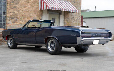 Pontiac-GTO-Cabriolet-1966-Blue-Blue-17502-5